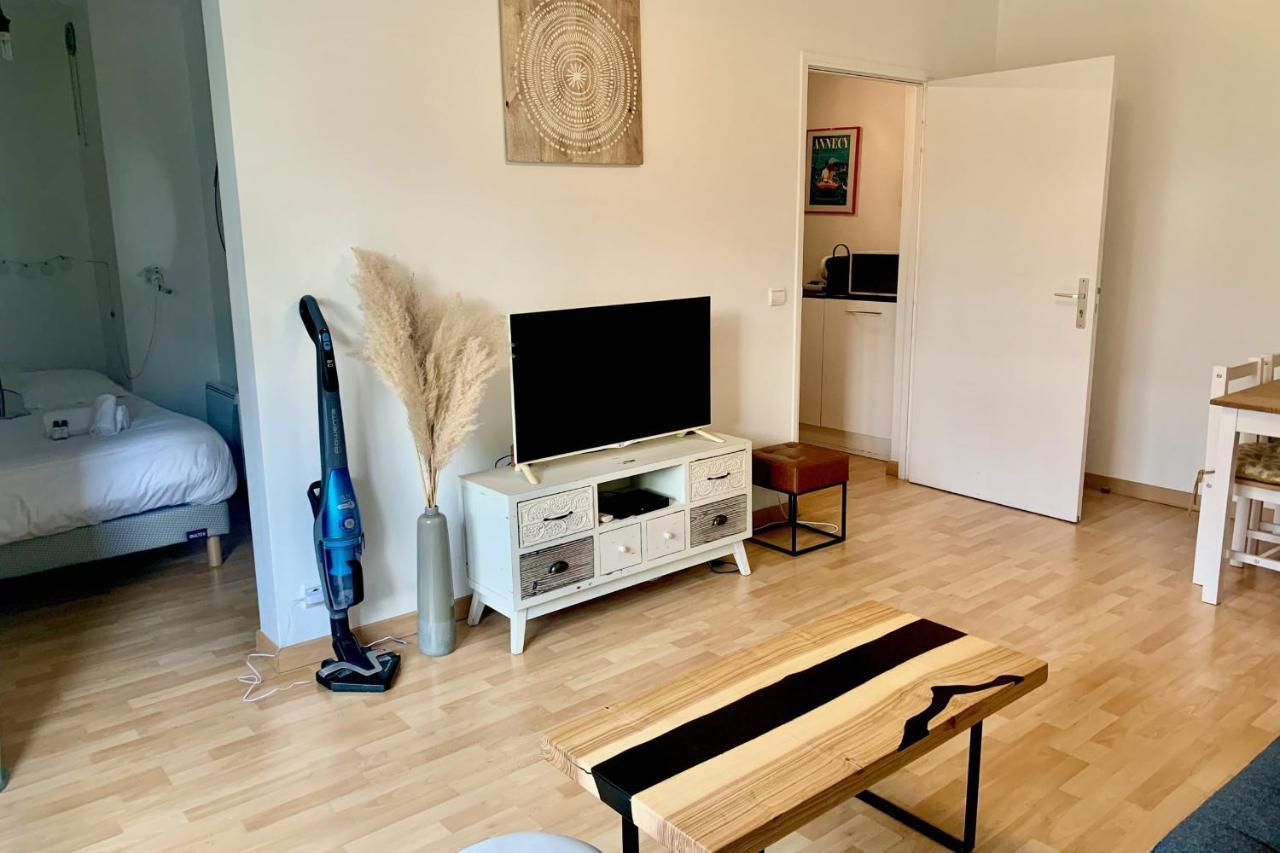 Sully II - Apartment Of 33 Sqm With Parking 400M From Lake Annecy Exterior photo